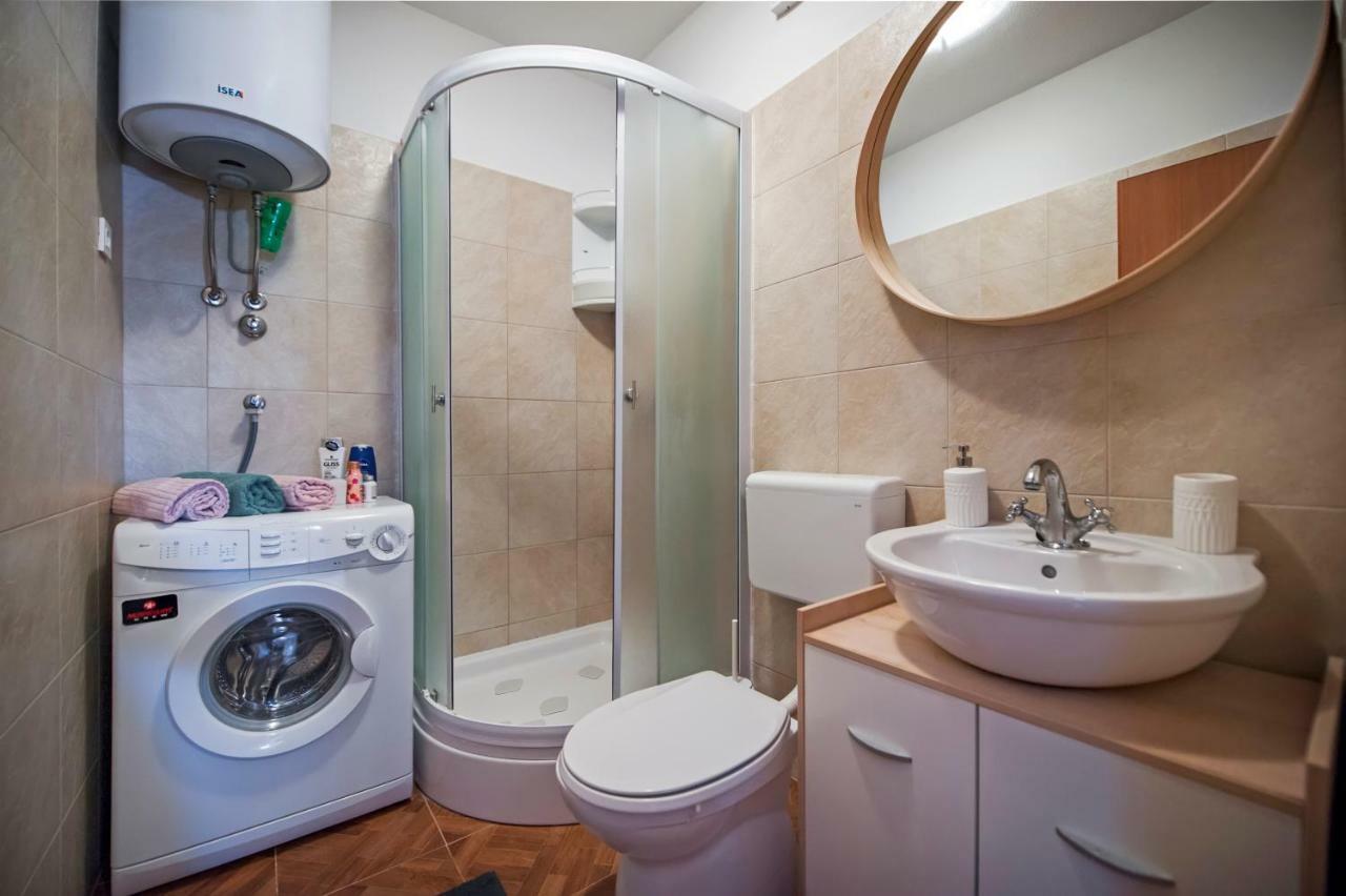 Apartment Thalassa Rovinj Exterior photo